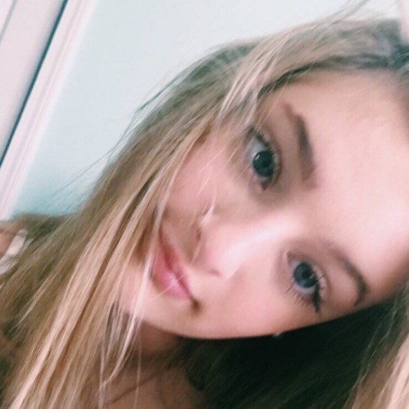 Meet your Posher, Sam - Picture 1 of 1